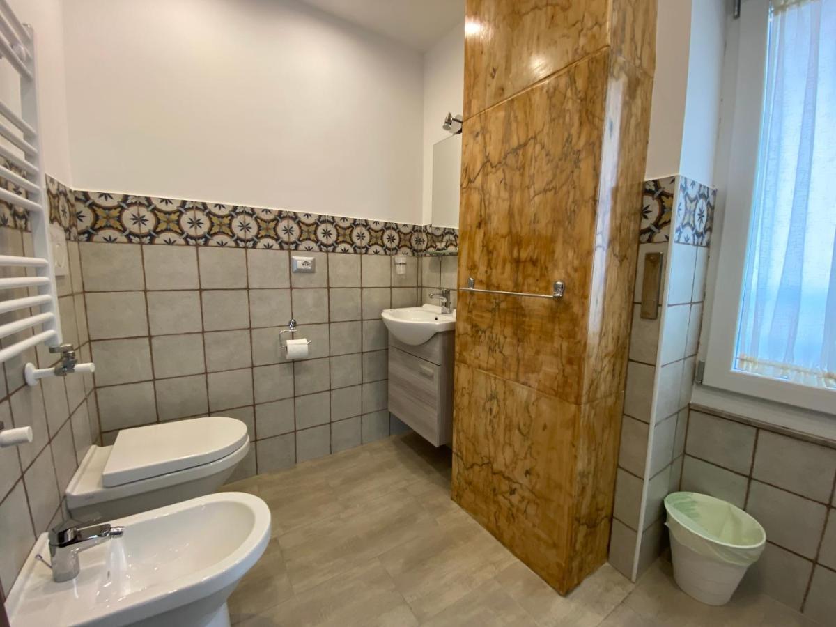 B&B Catania Centro - Charme & More Eksteriør bilde